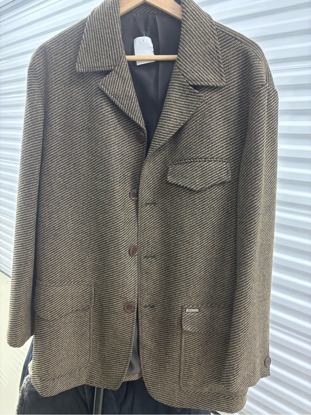 Classic Herringbone Button-Up Jacket in Brown & Black